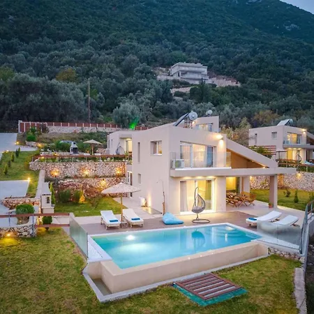 Artemis , Anatoli Lefkada *